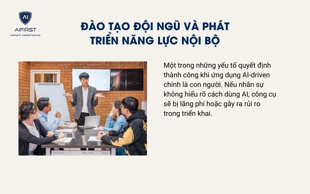 Đào tạo đội ngũ và phát triển năng lực nội bộ