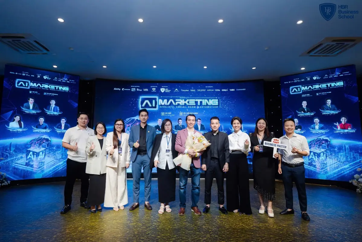 Thúc đẩy nhận thức và đào tạo lãnh đạo về AI